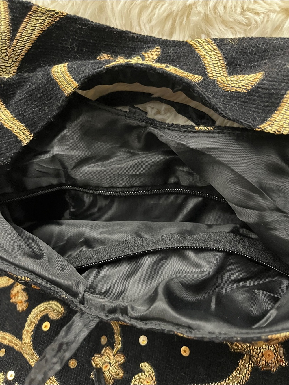 Hand Crafted Black Shoulder Bag with Gold Embroidery and Sequins NWOT - Picture 4 of 9